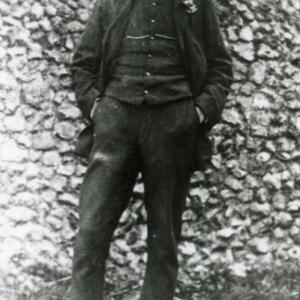 1910 George Russellhusband of Agnes killed in France in 1