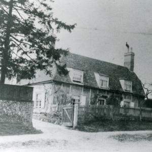 1910 Hempsted Lodge Chippenham Rd196