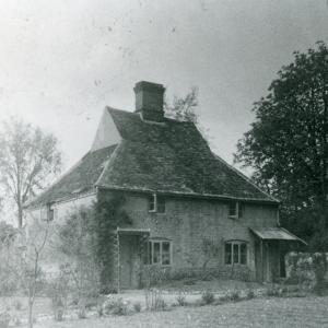 1910 Priory Cottage note two cottages243