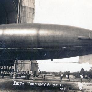 1912 18 The Airship Beta II which landed in Moulton in 191