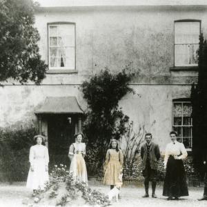 1915 Lawn House the Jennings Family158