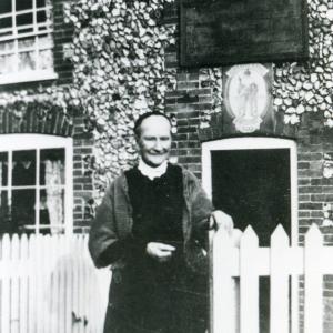 1924 Little Green Mrs Blinker licencee of the Shepherd 