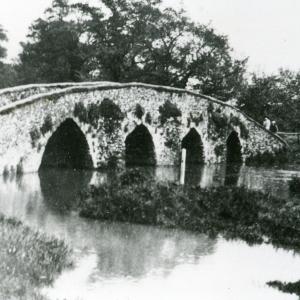 1928 Packhorse Bridge note the steps flood305