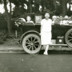 1930s Chris Tweed the Pooly girls469