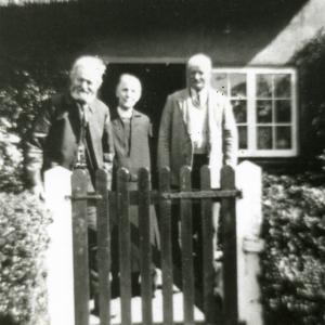 1934 Church Rd Mr Mrs Alf Goodchild Alfs brother541