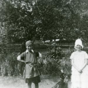 1935 Moulton school Brookside Puss in Boots rehersal Ray