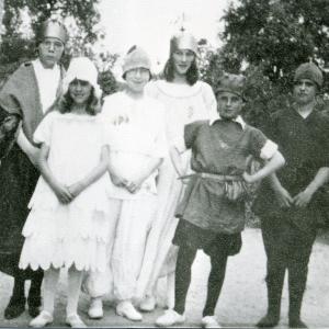 1935 Moulton school Brookside Puss in Boots rehersal342