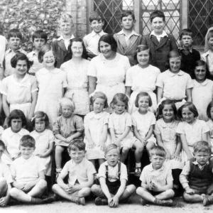 1936 Moulton School pupils teachers539