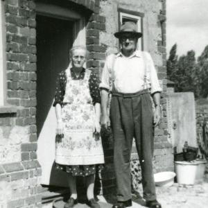 1940s Lilly Thomas Goody568