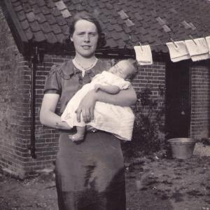 1942 44 Dalham Rd Moulton Pam Turner 2