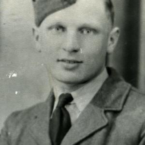 1942 Ron Marshall RAF179