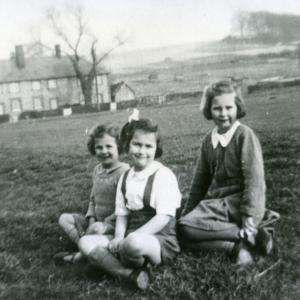 1942 Village Green Diana Green Robin Beryl Jennings559