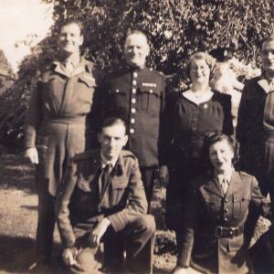 1944 45 Glebe House Malcolm Tom Angus Ella Nancy Ian.