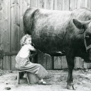 1944 Bridge Farm Anita Jennings693