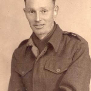 1945 Athens Ernie Wybrew