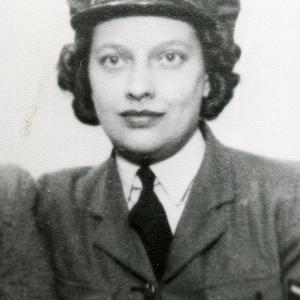 1945 Ruby Neal RAF566