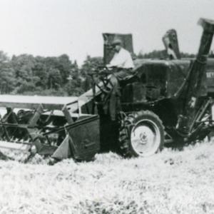 1950s Trinity Hall Farm first self powered combine681