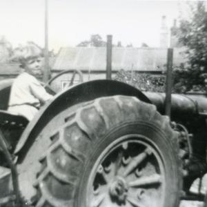 1952 Kings Head yard John Green705