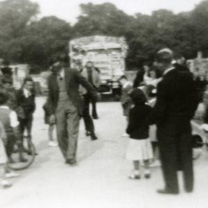 1953 Benefield Rd coronation street party party games657