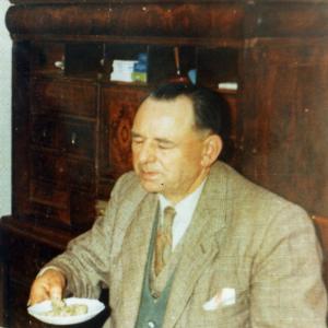 1960 The Kings Head landlord Ron Green747