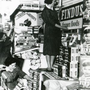 1963 Shop Post Office609