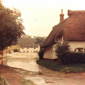 1968 17th Sept Great Flood Bridge St 2802