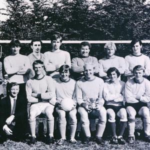 1968 69 Moulton Football Team036