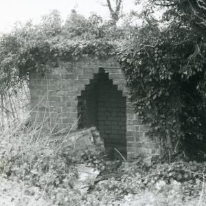 1991 Spring Gazeley Rd WW2 air raid shelter for personel