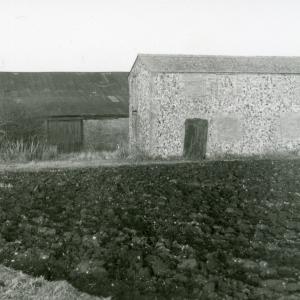 1993 Folly Hill two unoccupied farm cottages barns007