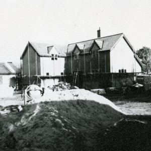 1995 September The Street Mayes Meadow under construction