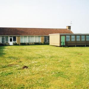 1999 Moulton School temporary classroom 1945