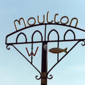 1999 The Village Sign073