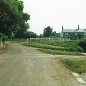 2000 Brookside car bridge115