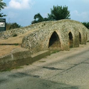 2000 Packhorse Bridge from Bridge St132