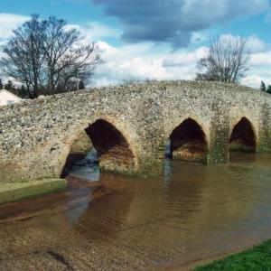 2001 spring Packhorse Bridge085