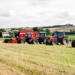 2002 Trinity Hall farm sale of farm equipment186