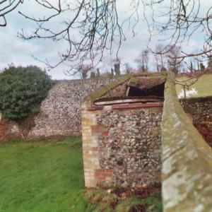 2007 Old Churchyard shed in boundary wall