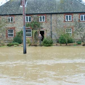 2009 Mrs Maskelyne on her doorstep