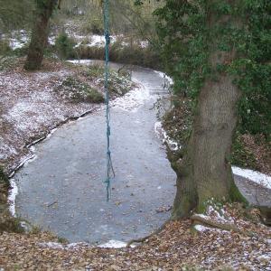 2010 Dec Slipery Dip footpath to Dalham