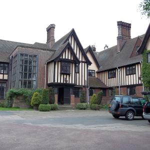 2011 12 06Warren Place Moulton SuffSir Henry Cecil op 4