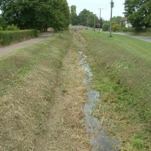 2011 Brookside Moulton river banks cut 4