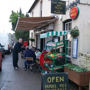 2011 Shop PO Mtn Suff UKCountryside Alliance visit Brian G