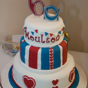 2012 07 06 Moulton Village Hall playing field Queen 21