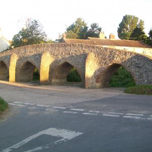2012 19 08 The Packhorse bridge Moulton