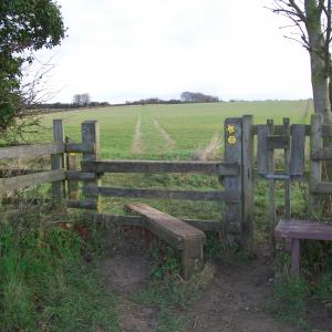 2013 07 12 Bonfire Hill Moulton Footpath No 7