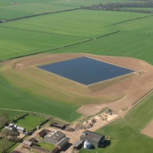 2013 20 04 Moulton Suffolk Trinity Hall reservoir full