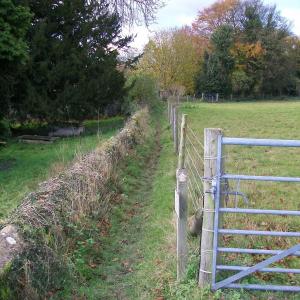 2013 22 11 Moulton Suff start of footpath Nos 6 7