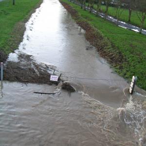 2014 01 02 River Kennett in Flood 2