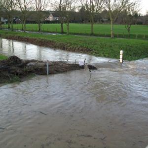 2014 01 02 River Kennett in Flood