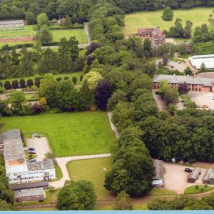 2014 Lanwades Hall the Annimal Health Trust 1